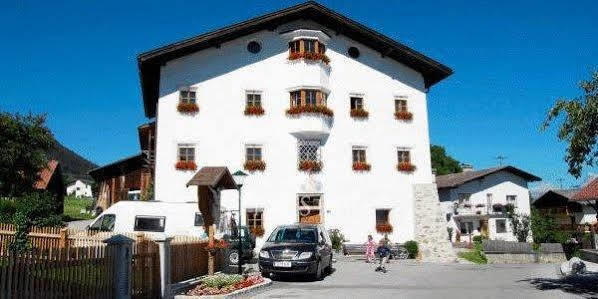 Schlössl * Innsbruck