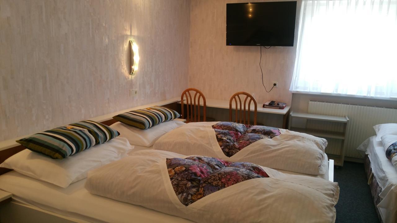 Helga Hotel 3*