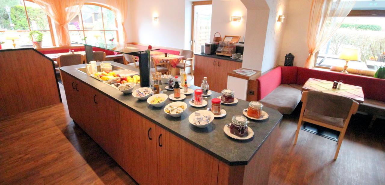 Hotel Sonnenhof - Bed & Breakfast & Appartements 3*