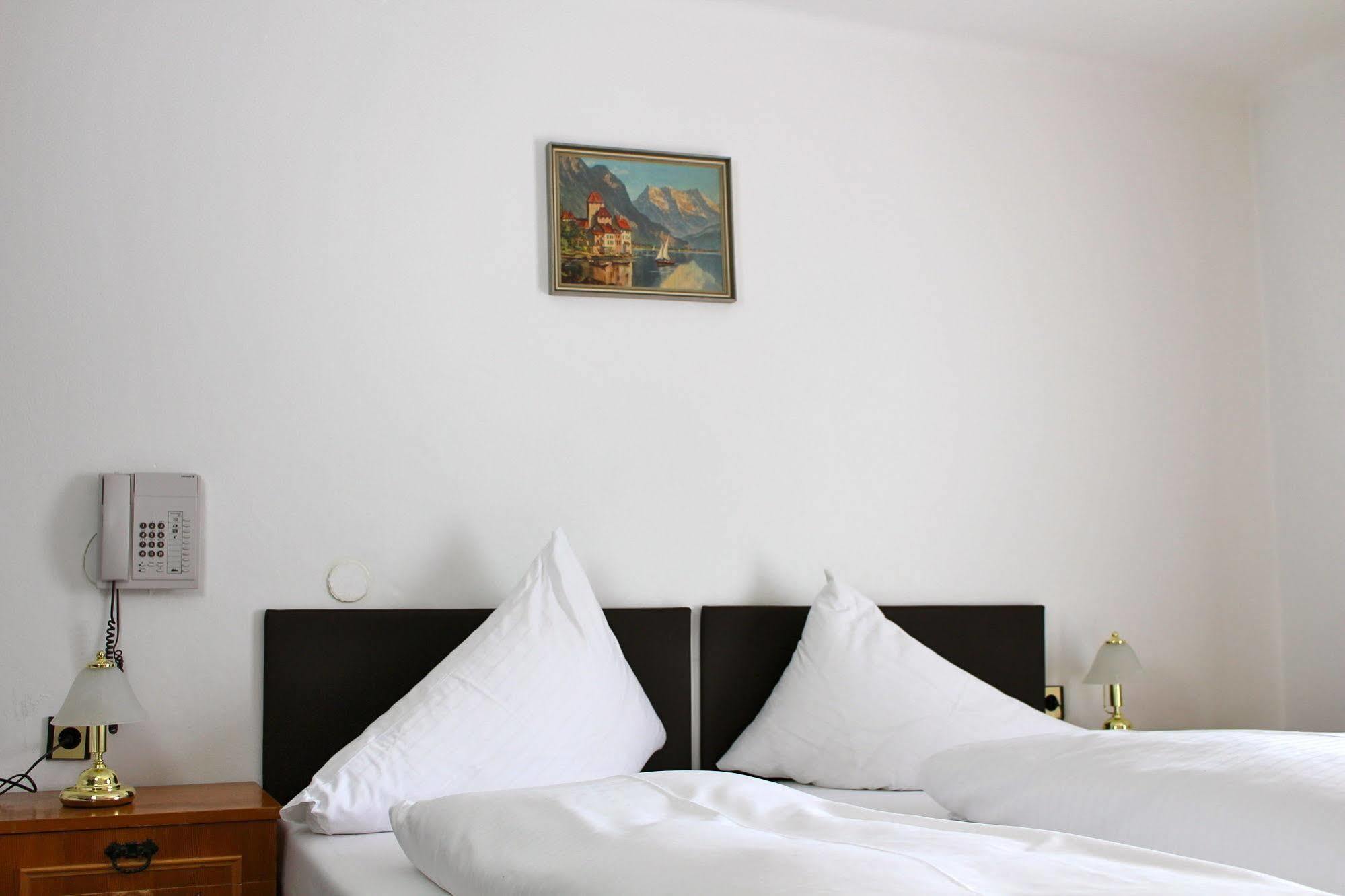 Oelberg Inn 2*