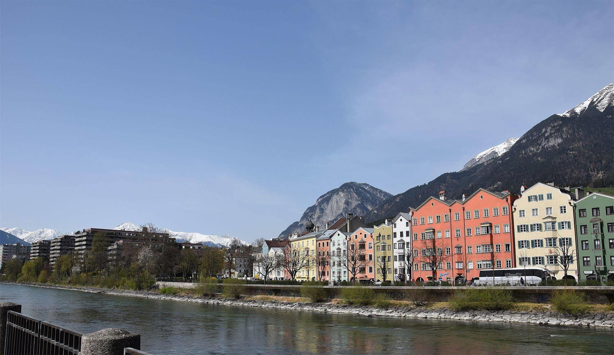 Riedz Innsbruck- Zentrales Apartmenthaus Mit Gruener Oase
