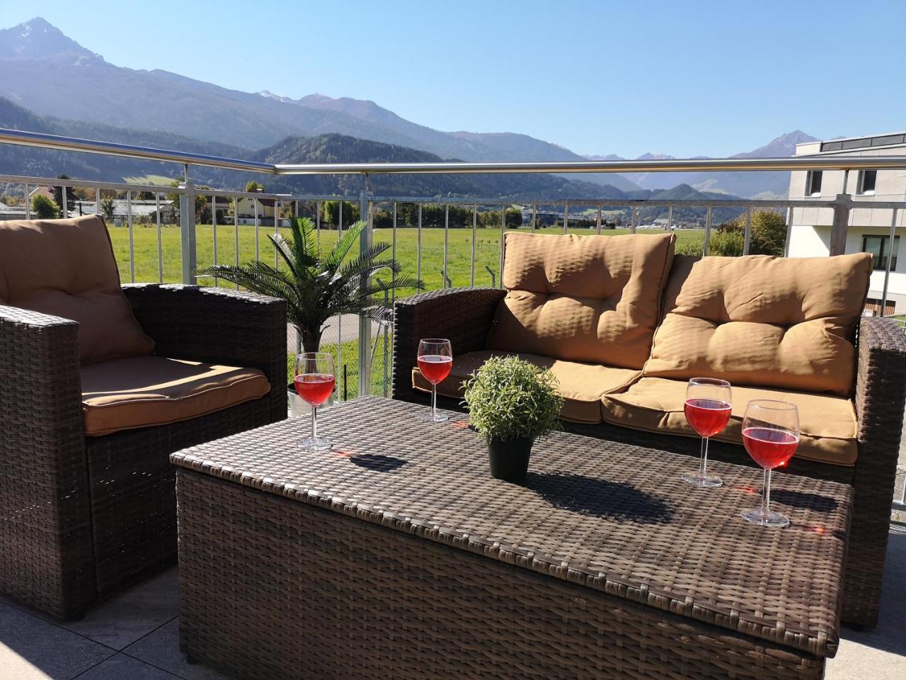 Luxury City Airport Apartment Innsbruck