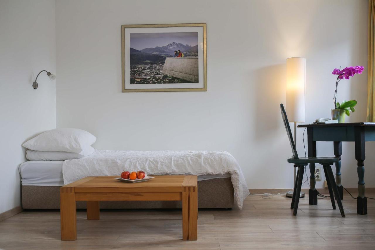 Hotel Hotel Sonnenhof - Bed & Breakfast & Appartements 3*