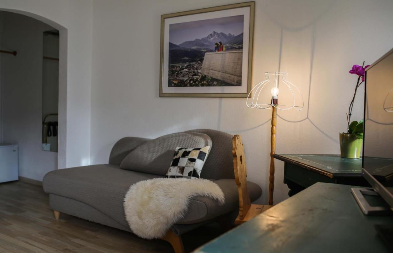 Hotel Sonnenhof - Bed & Breakfast & Appartements 3* Innsbruck