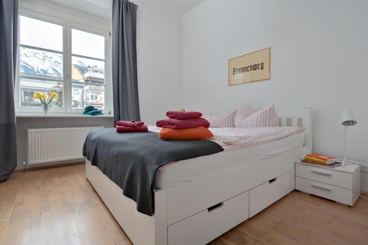 S14 - Rooms & Apartments