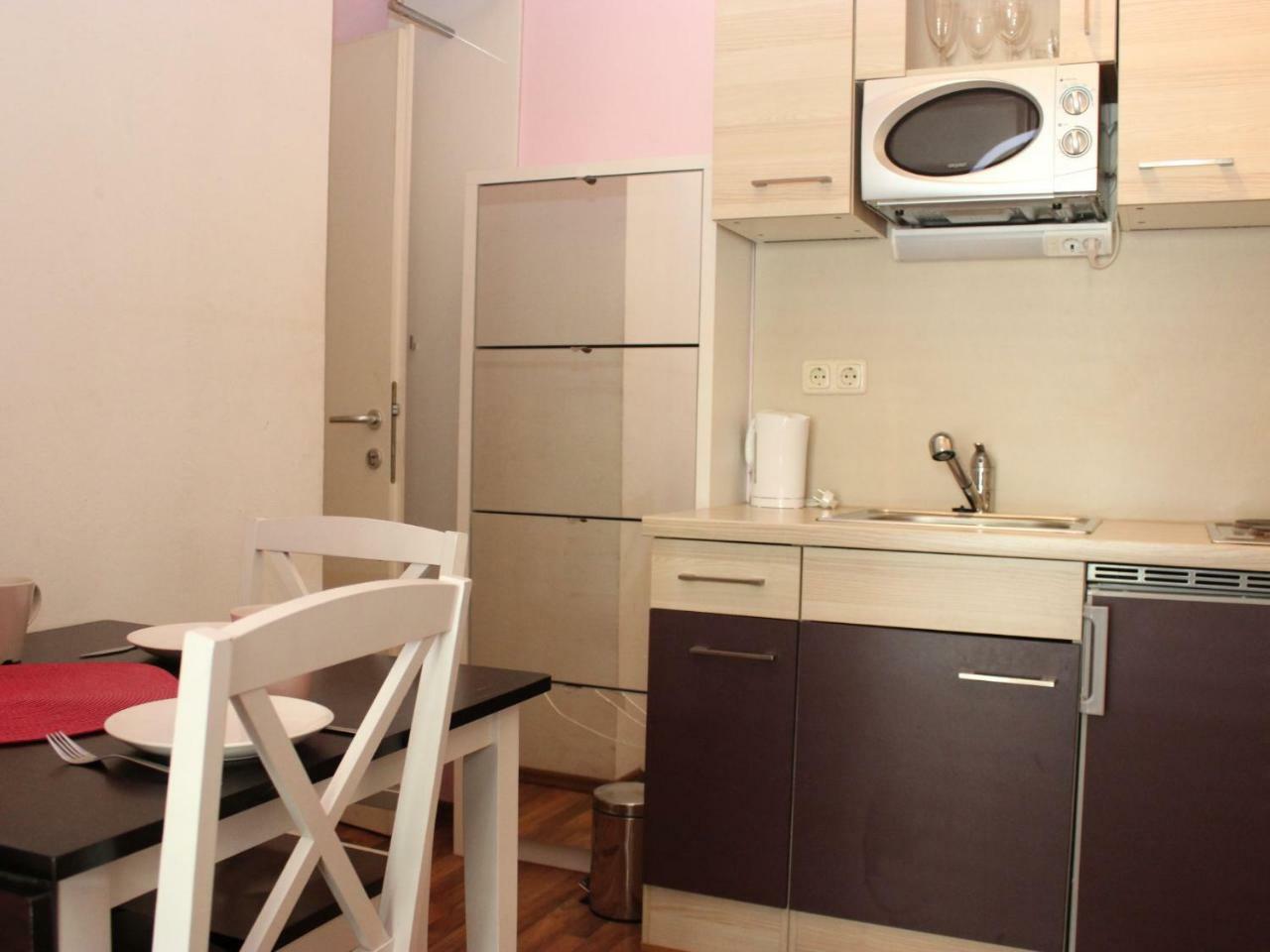 Studio Glasmalerei-4 *