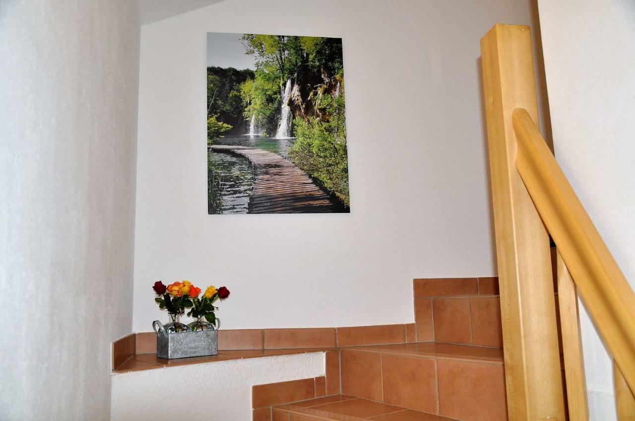 Margit Apartment