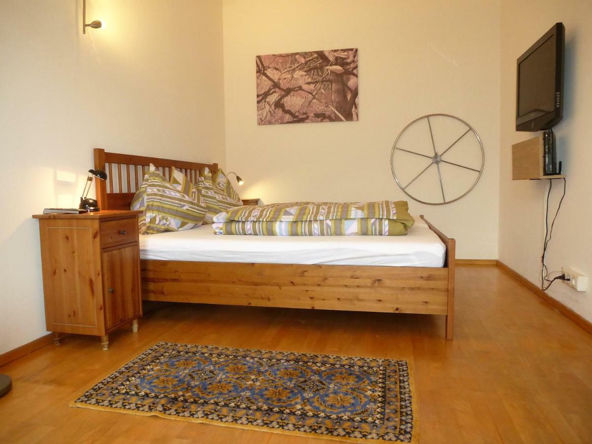 Charming, Central, Spacious Apartment *