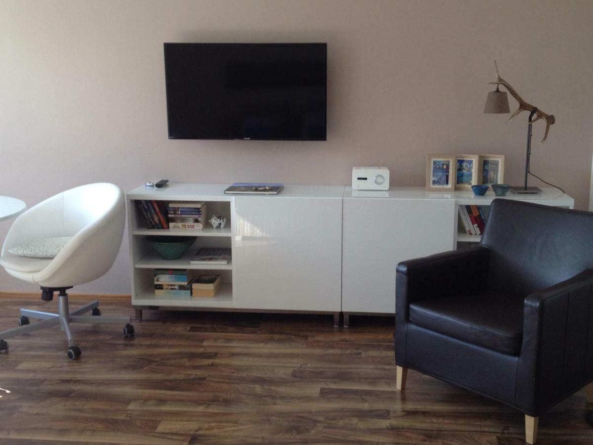 Sunny Apartment *
