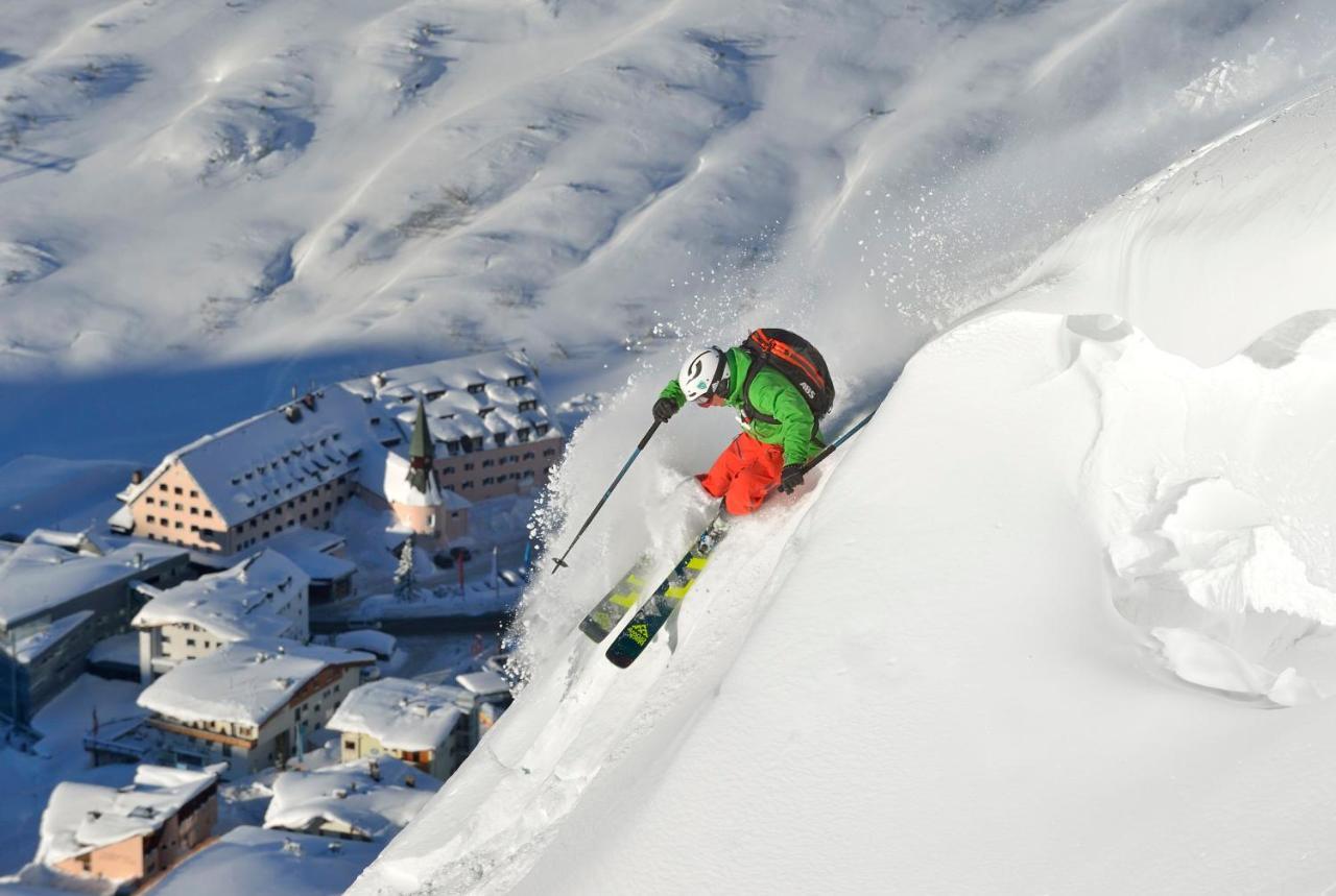 Super With Awesome Mountain View Apartment *