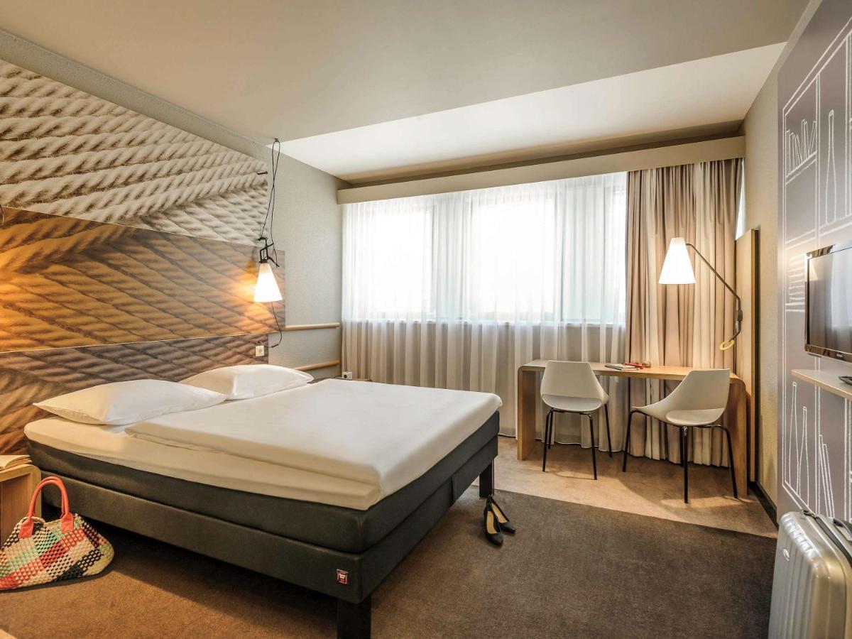 Ibis Hotel 3*