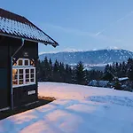 2 Chalets Innsbruck