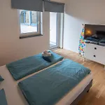 Innsbruck Urban Apartment I No Stairs I 24H Contactless Check-In