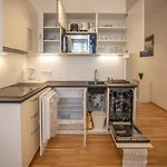Innsbruck Urban Apartment I No Stairs I 24H Contactless Check-In