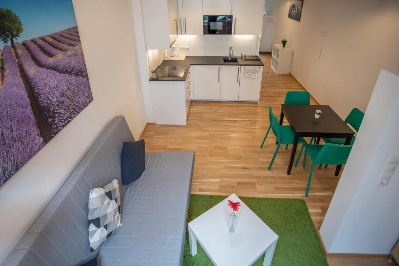 Urban I No Stairs I 24h Contactless Check-in Apartment Innsbruck