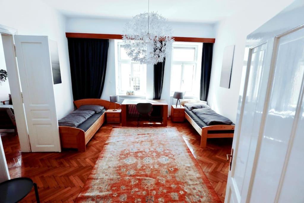 Grosses, Helles Vintage Mit Parkplatz Apartment *