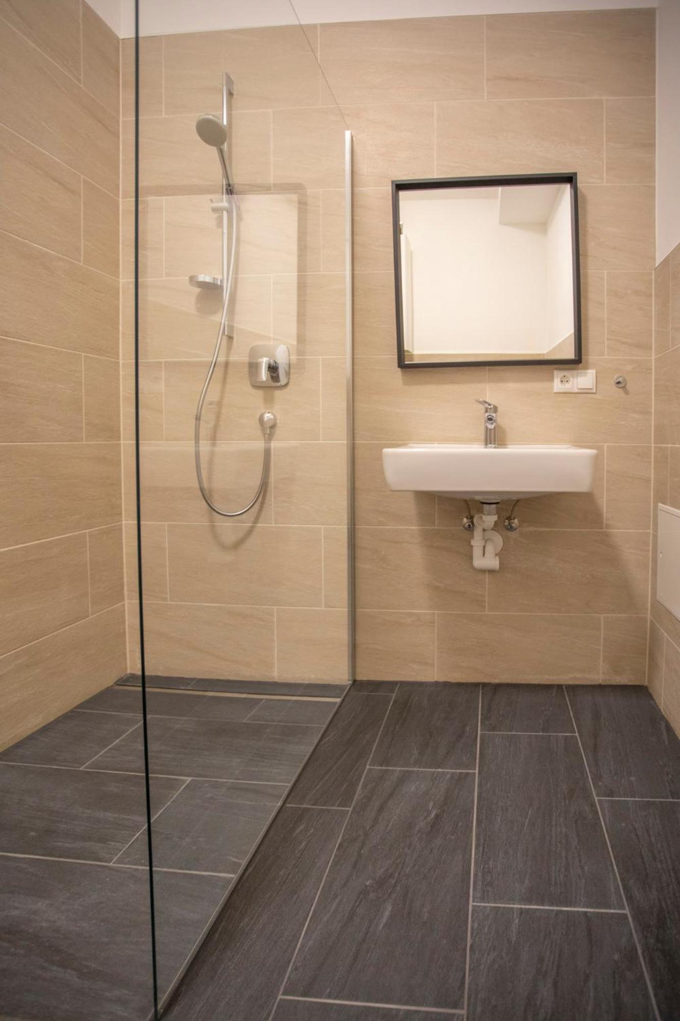 Apartment Urban I No Stairs I 24h Contactless Check-in *