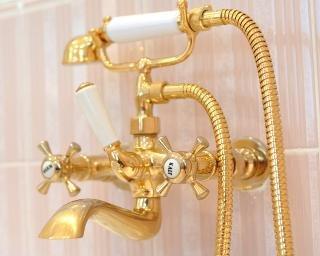 Hotel Goldener Adler, Bw Signature Collection 4*