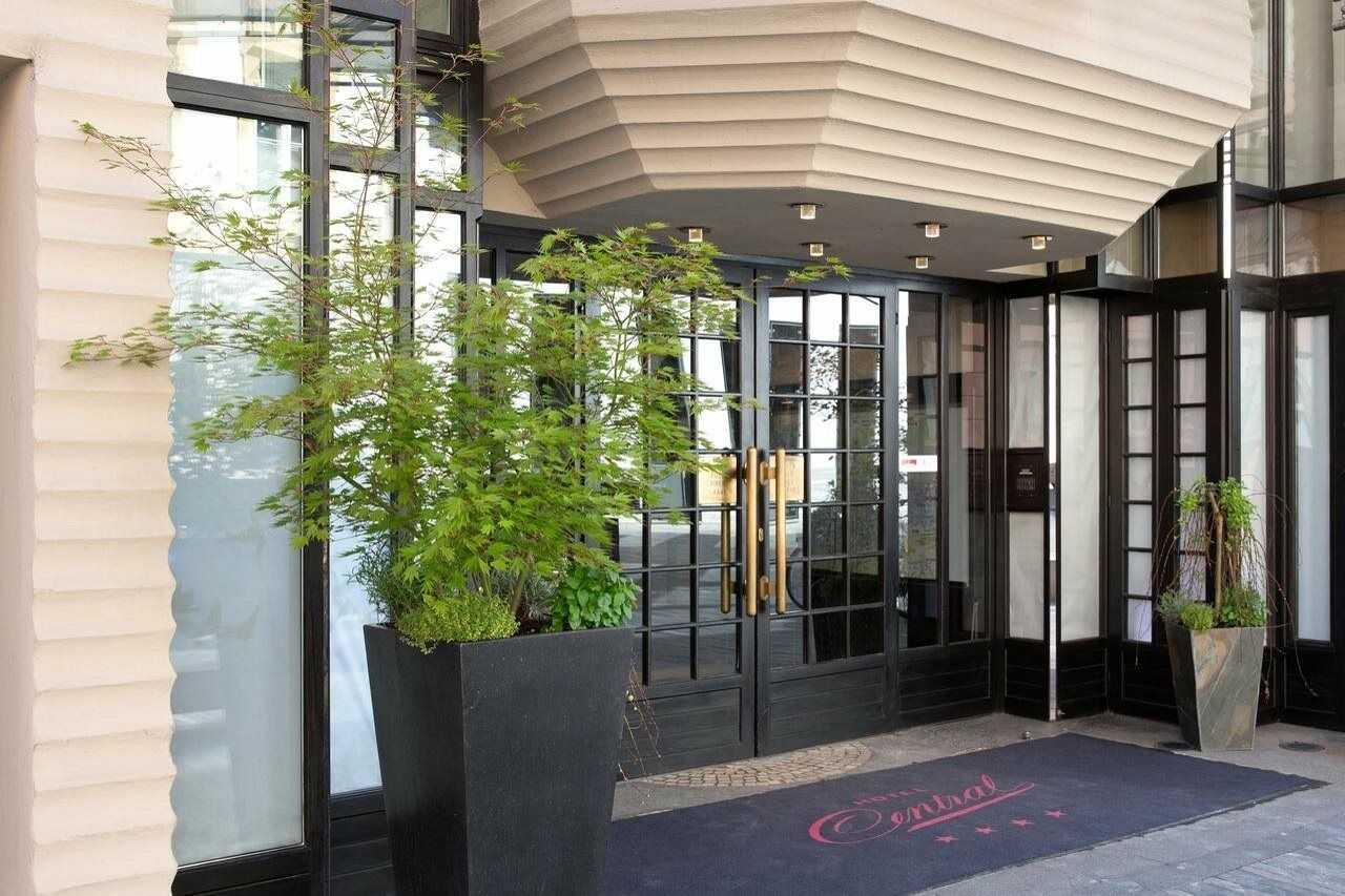 Hotel Central Hotel 4*